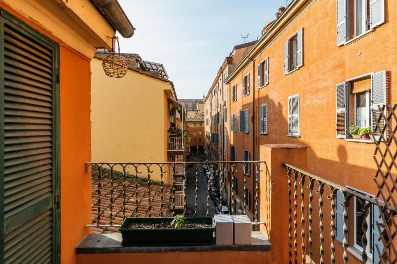 Studio Malcontenti Con Terrazzo By Wonderful Ltaly Bologne Extérieur photo